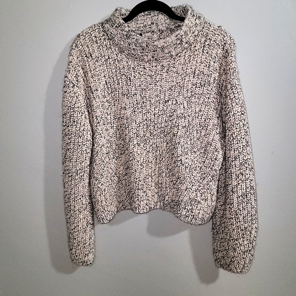 EUC Beige & Black Chunky Knit Collared Long Sleeve Pullover Sweater SIZE MEDIUM - Picture 1 of 8
